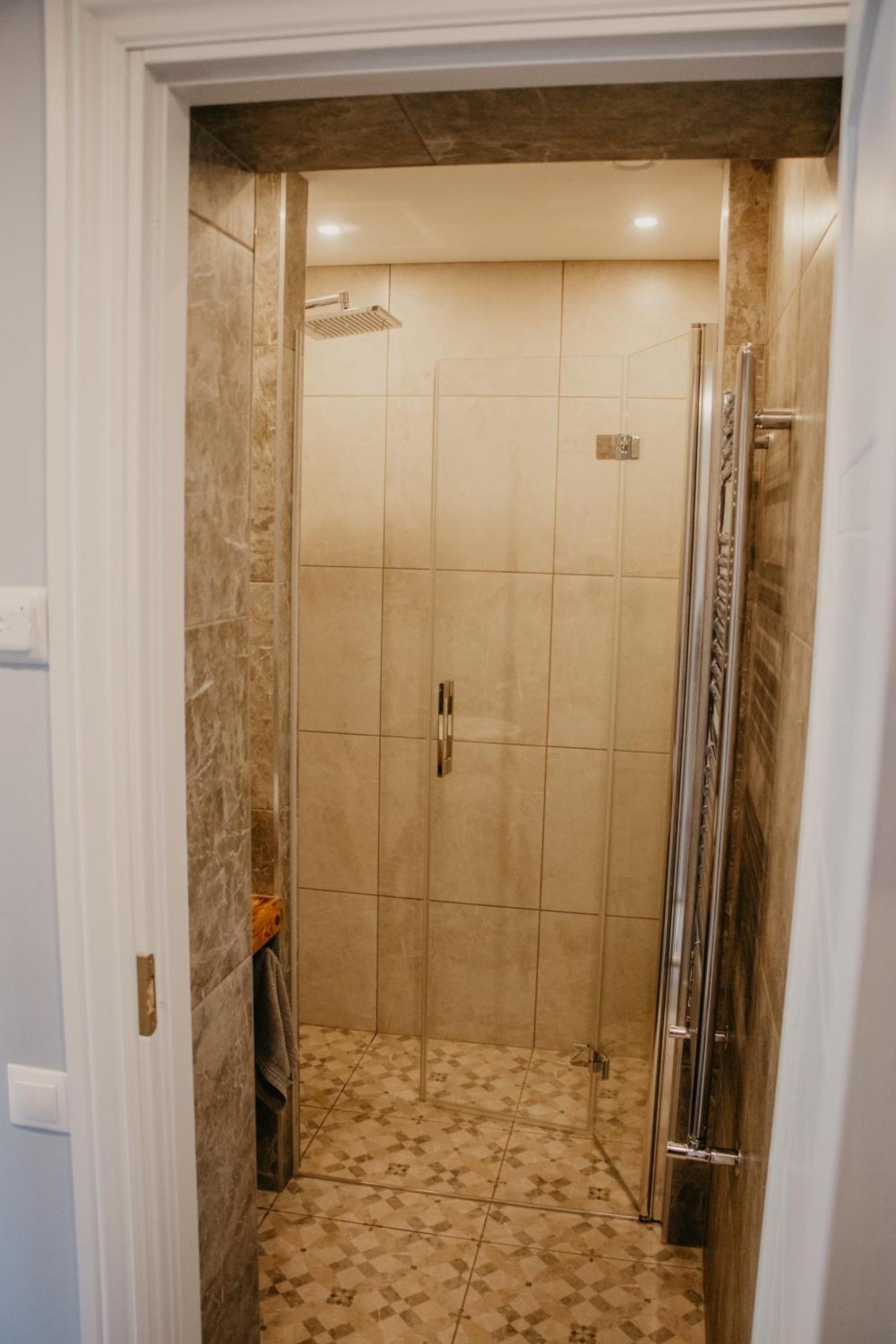 Vitola Apartamenti クルディーガ エクステリア 写真